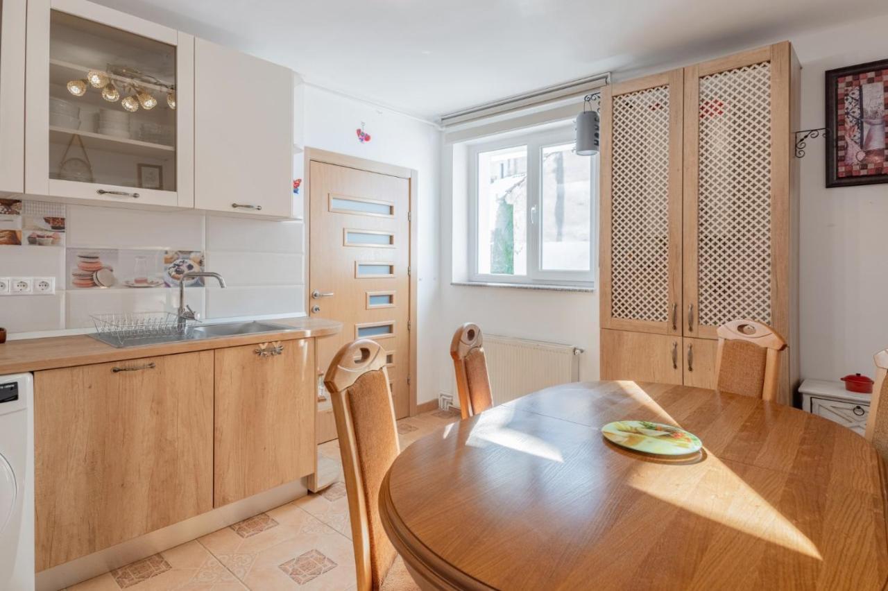 Апартаменты Brasov Centrul Vechi - 67Sqm - 2Min To Counsel Square Экстерьер фото