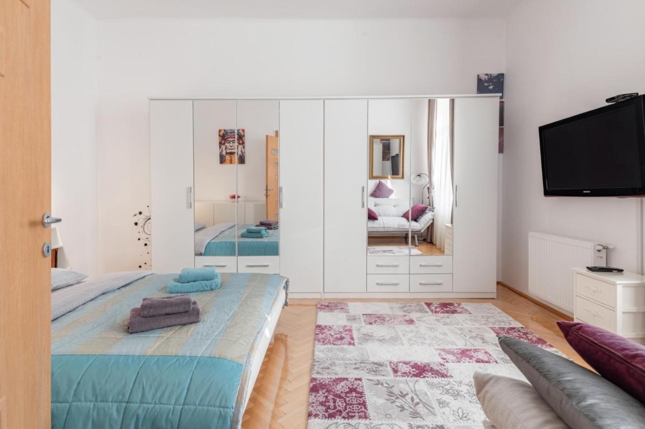 Апартаменты Brasov Centrul Vechi - 67Sqm - 2Min To Counsel Square Экстерьер фото
