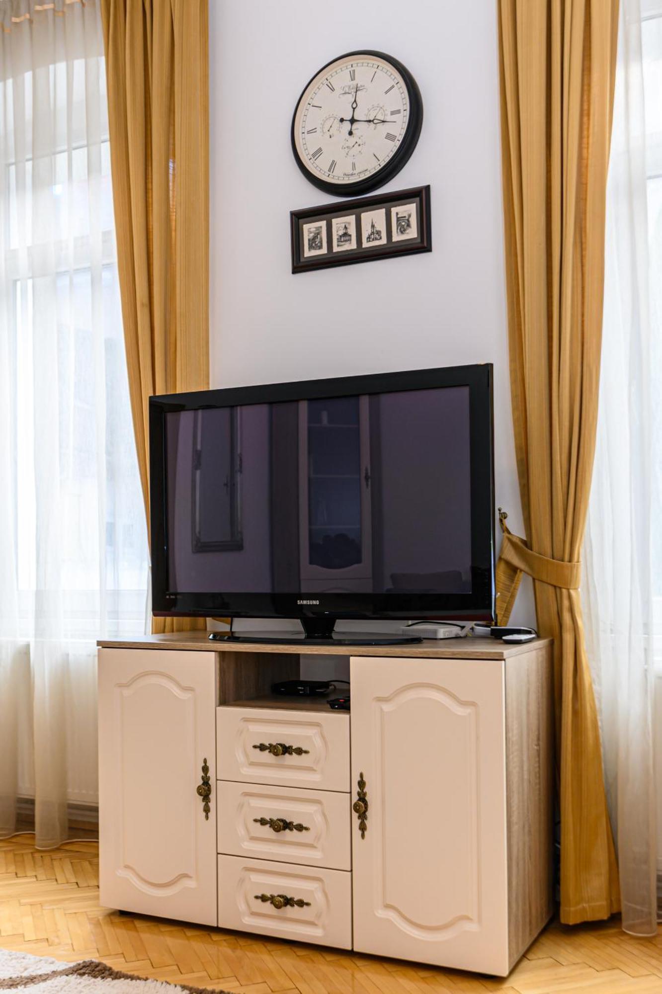 Апартаменты Brasov Centrul Vechi - 67Sqm - 2Min To Counsel Square Экстерьер фото