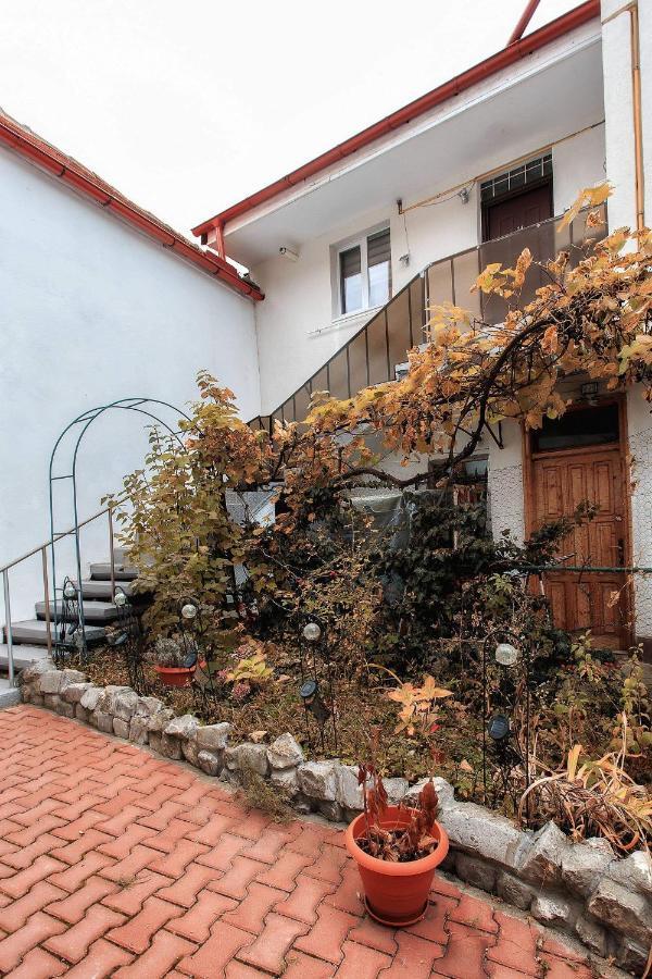 Апартаменты Brasov Centrul Vechi - 67Sqm - 2Min To Counsel Square Экстерьер фото