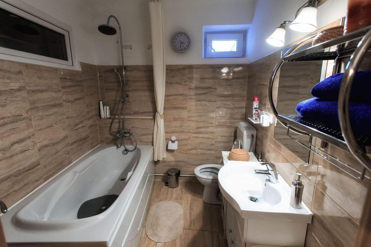 Апартаменты Brasov Centrul Vechi - 67Sqm - 2Min To Counsel Square Экстерьер фото