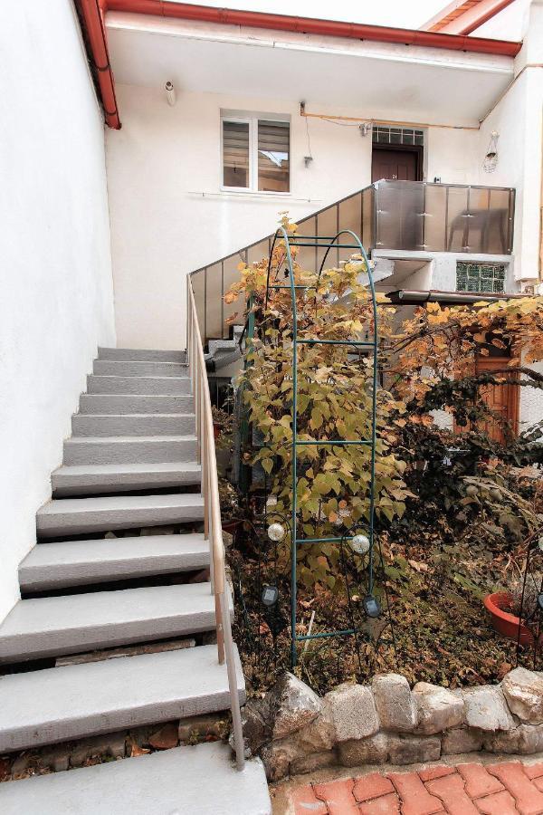 Апартаменты Brasov Centrul Vechi - 67Sqm - 2Min To Counsel Square Экстерьер фото